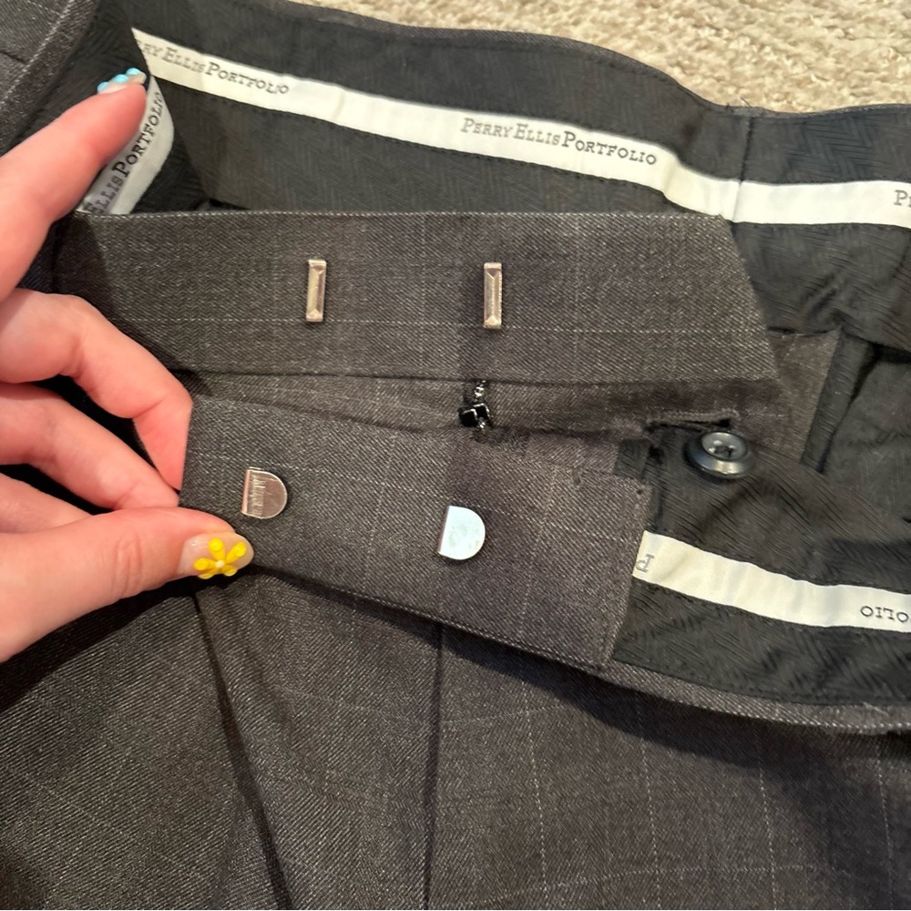 Perry Ellis Men's Black Dress Pants - Picture 3 of 6